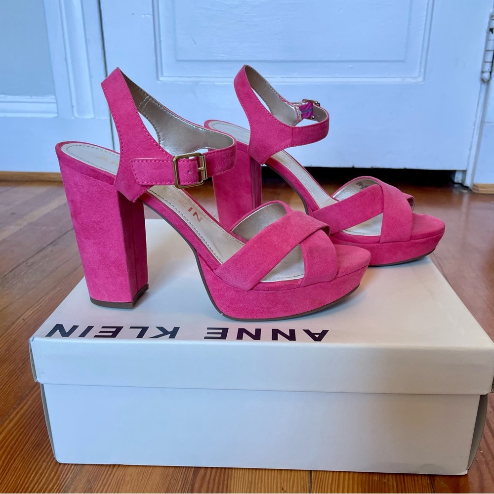 azalea heels 🩷